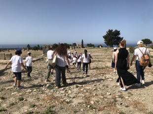 Η εξερεύνηση ξεκινά!  «Οικογένειες στα χνάρια της θεάς Αφροδίτης» Τοπικό Αρχαιολογικό Μουσείο Παλαιπάφου και  Αρχαιολογικός Χώρος Κουκλιών, 17.5.2019