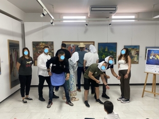 Aναπαράσταση του έργου «Αγρότισσες» του Αντρέα Ασπρόφτα από τους γονείς των μαθητών.